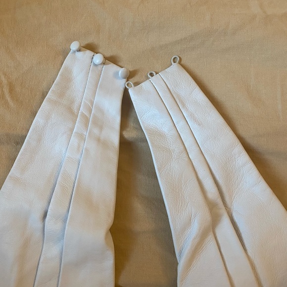 LAMARQUE BEATRICE LEATHER HALTER BODYSUIT - WHITE - Picture 5 of 6